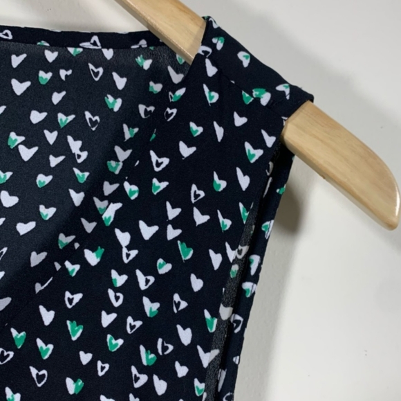 Torrid Top, Torrid Georgette Layered Heart Tank Top, Torrid Size 5 - Picture 4 of 7